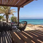 Magnifique T2 37m2 Centre Vue Au Bord De La Neuf 4 Couchages Balcon Parking Prive Ferme Clim Wifi Apartmán