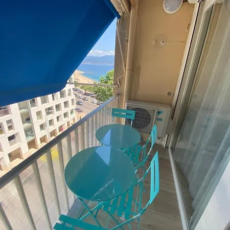 Ajaccio Sea View: Beachfront T2 With Balcony And Parking
