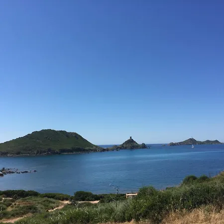 Sea View: Beachfront T2 With Balcony And Parking Ajaccio (Corsica)