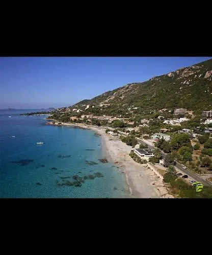 Sea View: Beachfront T2 With Balcony And Parking * Ajaccio (Corsica)